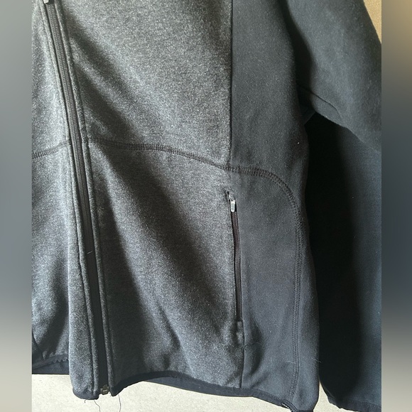 RVCA- Advanced Hooded Full Zip Jacket (Blue/Black) - Size XL - Picture 11 of 14